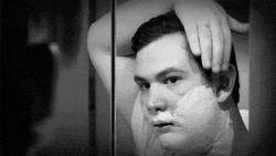 Guide On How To Use A Straight Razor / Shavette